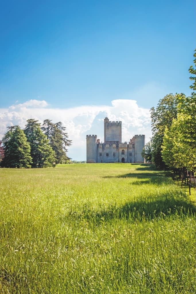 Trésor en Gironde : le chateau de Roquetaillade à découvrir d’urgence