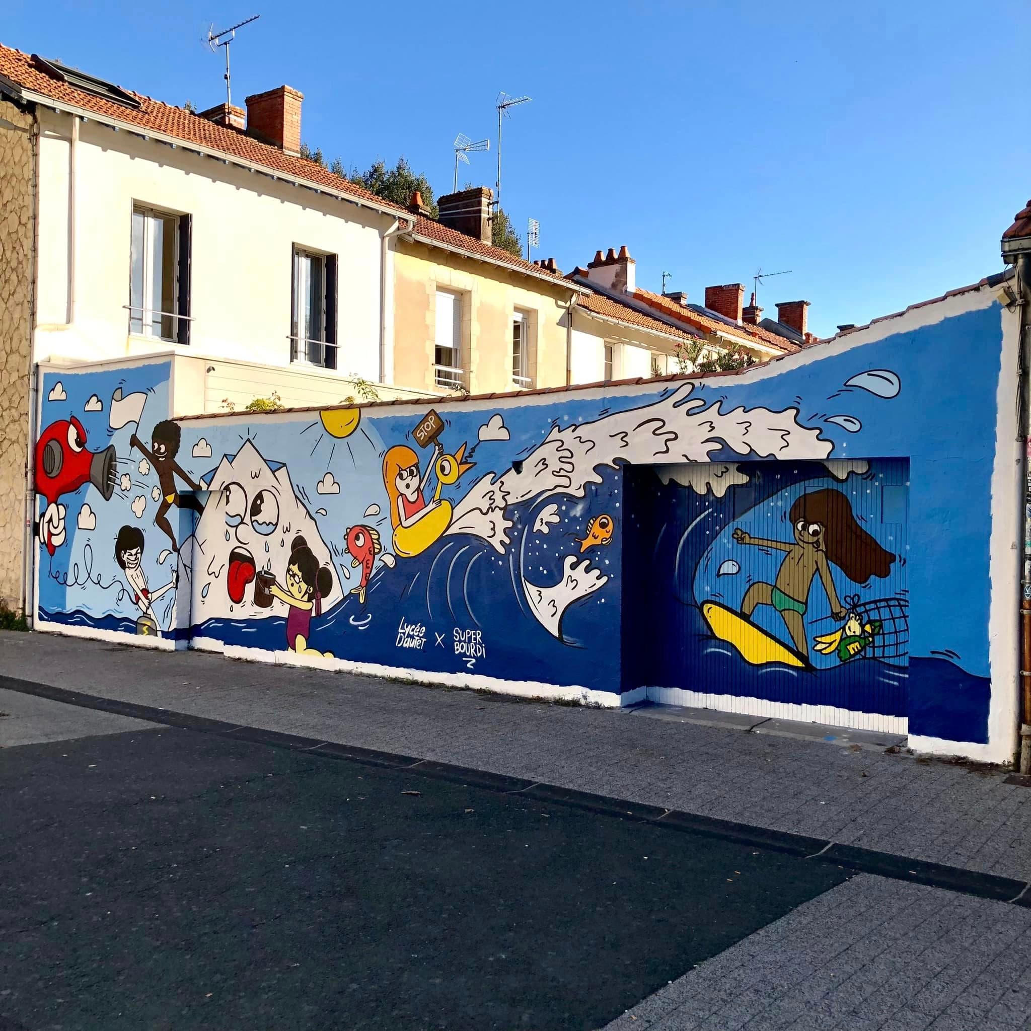 Super Bourdi : l’incontournable graffeur rochelais