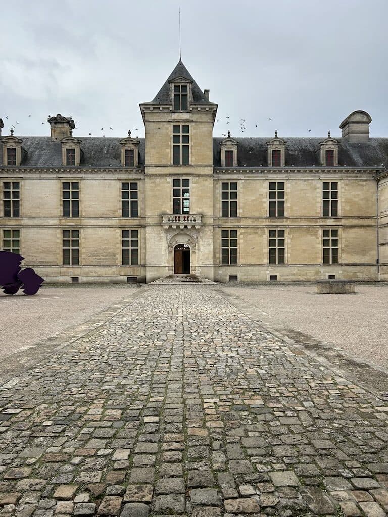 Chateau ducal de Cadillac : une perle du patrimoine en clair-obscur