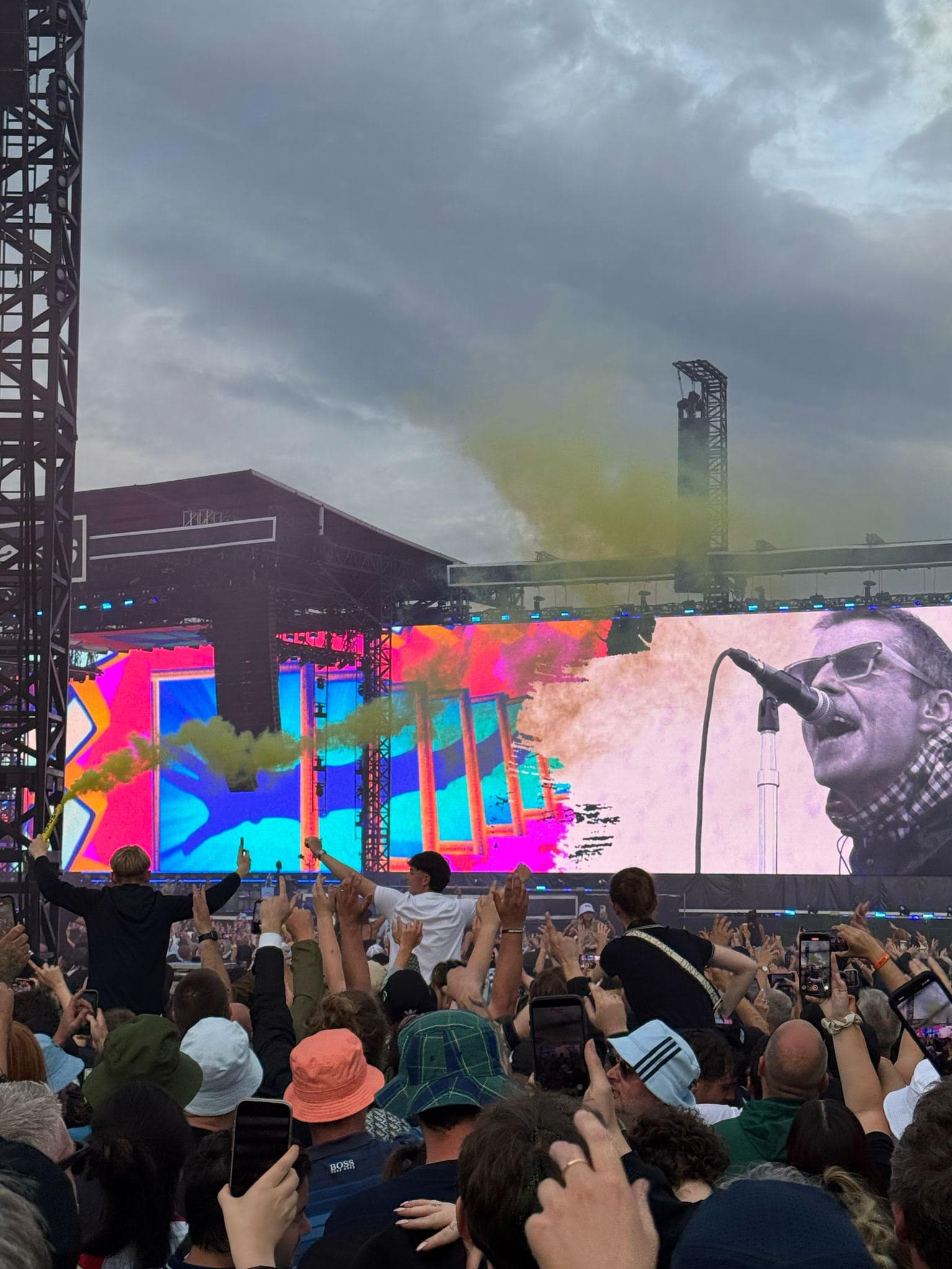 Un concert pour l’éternité : le retour d’Oasis à Manchester comme si vous y étiez